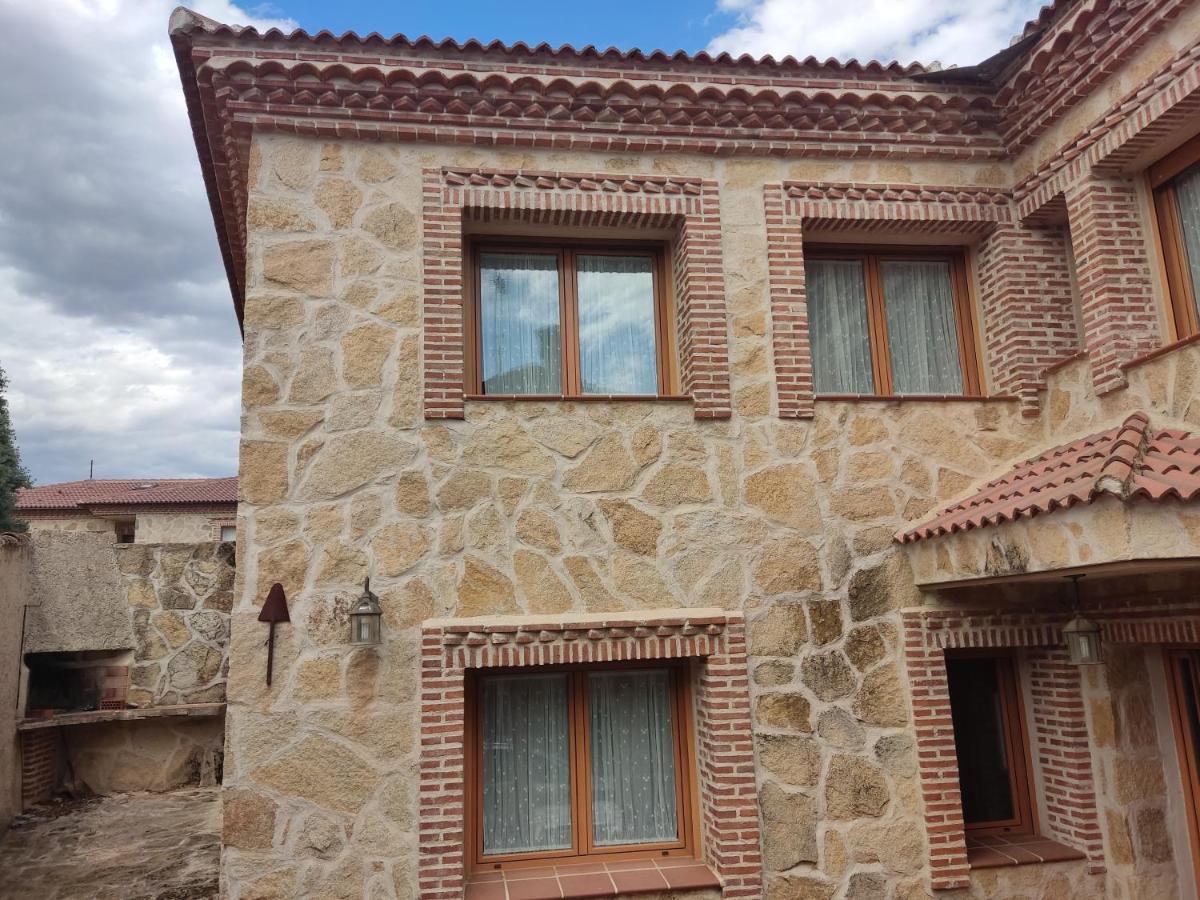 Casa Rural El Pajar Navaluenga Luaran gambar