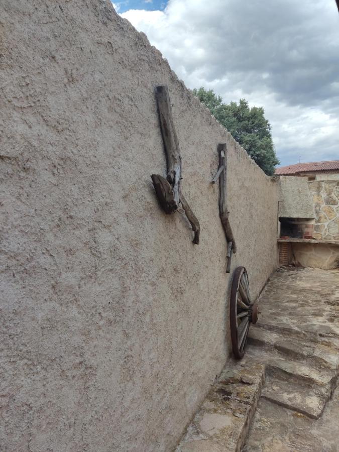 Casa Rural El Pajar Navaluenga Luaran gambar