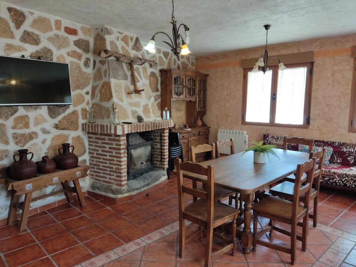 Casa Rural El Pajar Navaluenga Luaran gambar