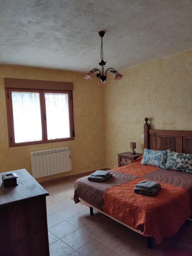 Casa Rural El Pajar Navaluenga Luaran gambar